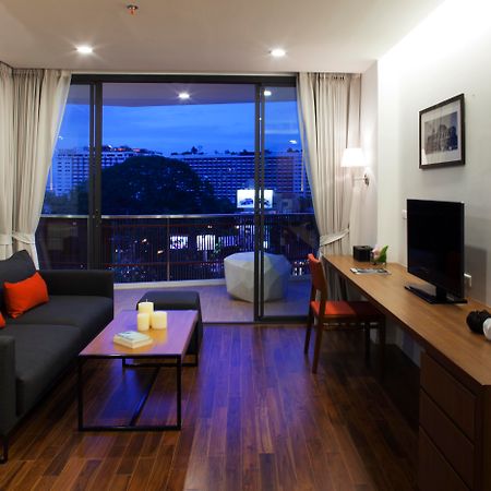 Eastin Tan Hotel Chiang Mai - SHA Plus Certify Bagian luar foto