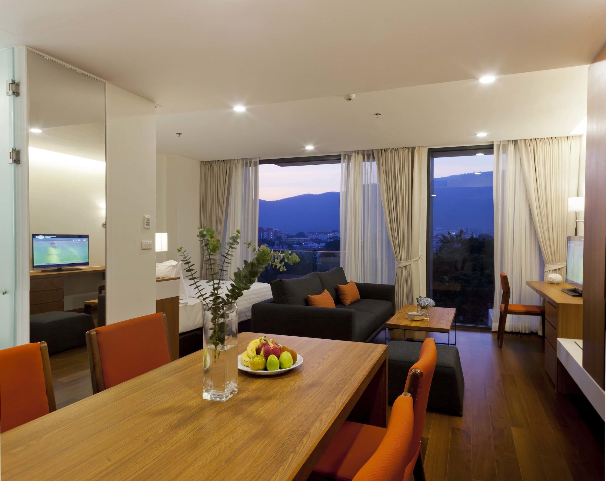 Eastin Tan Hotel Chiang Mai - SHA Plus Certify Bagian luar foto