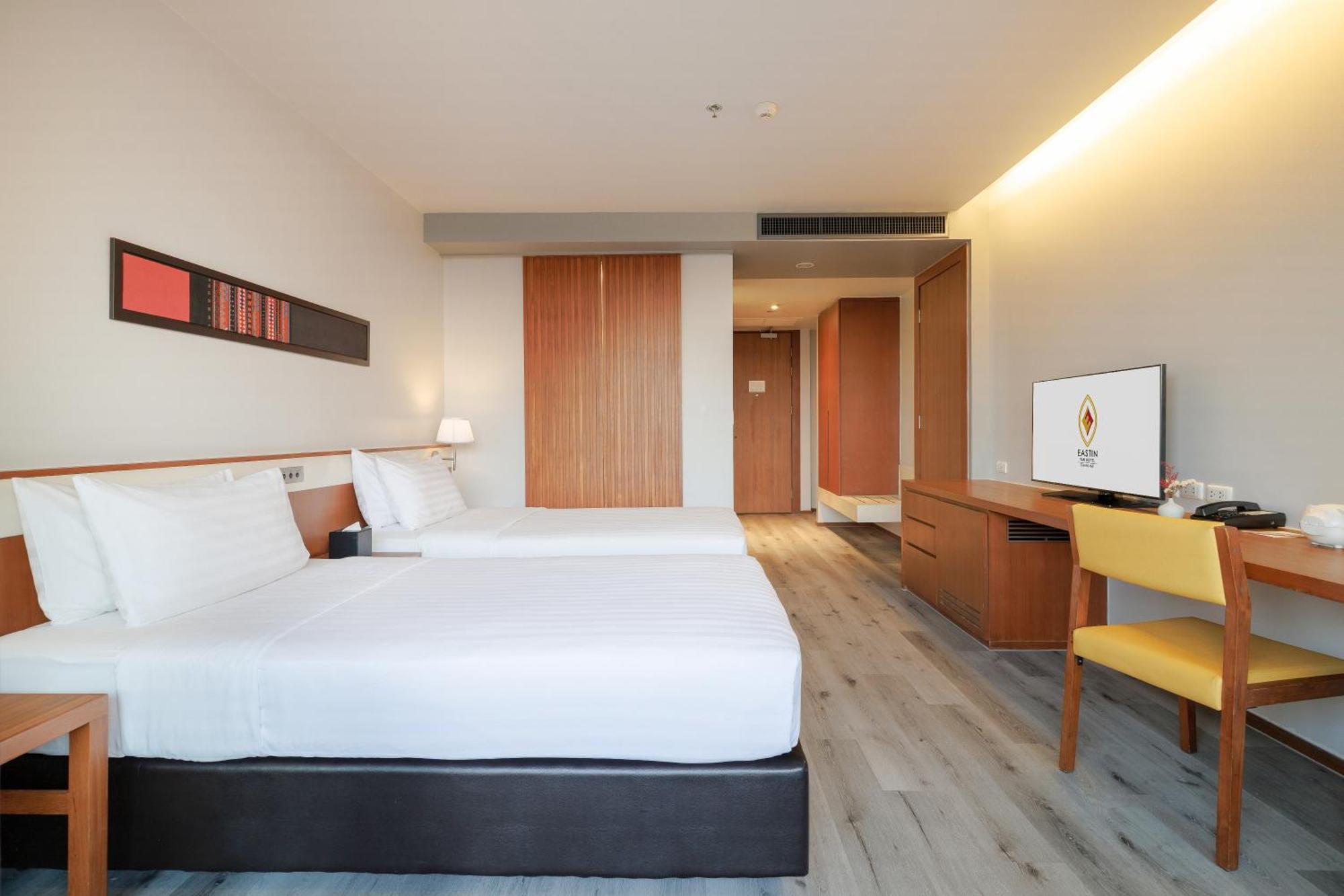 Eastin Tan Hotel Chiang Mai - SHA Plus Certify Bagian luar foto