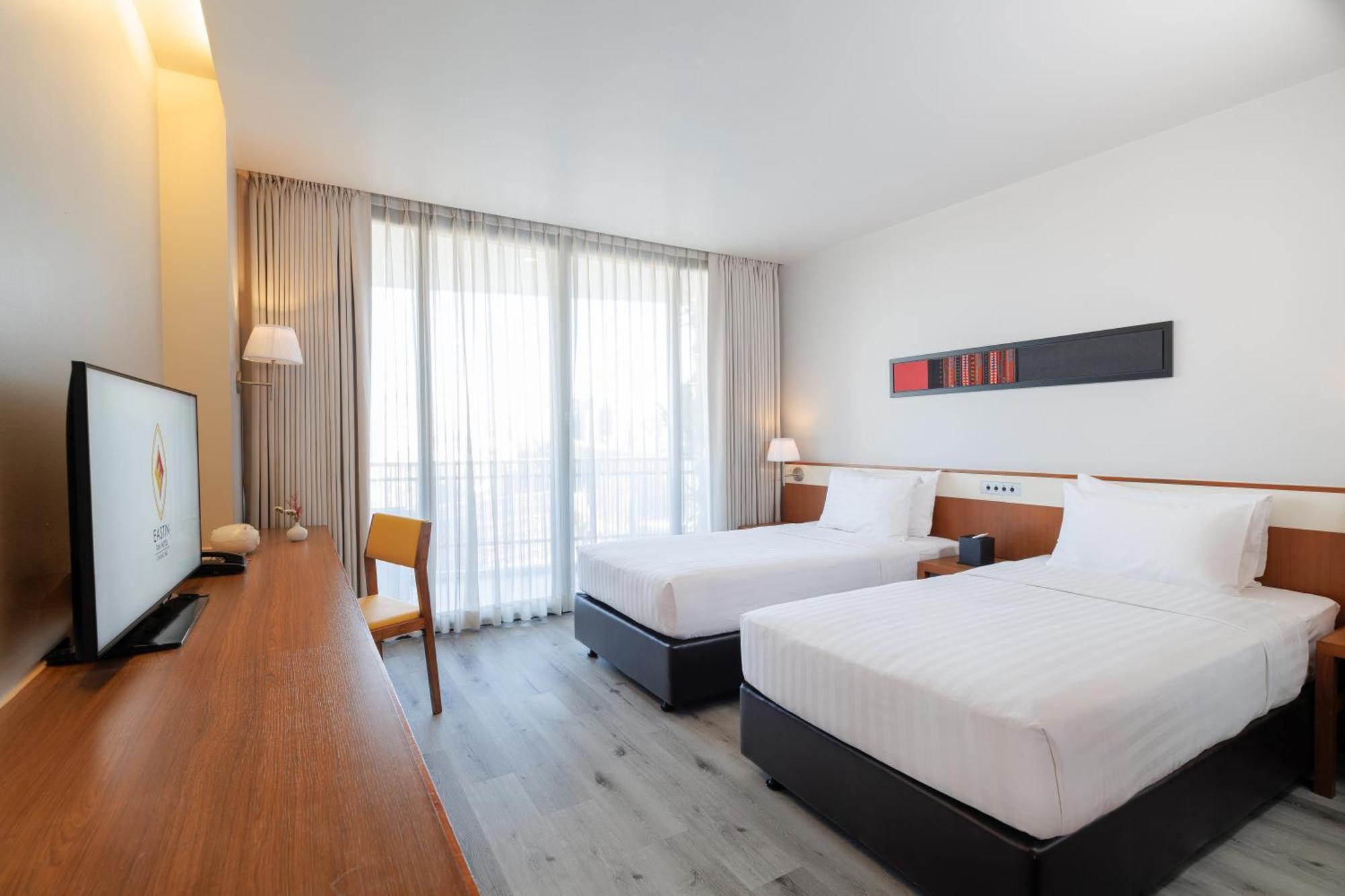 Eastin Tan Hotel Chiang Mai - SHA Plus Certify Bagian luar foto